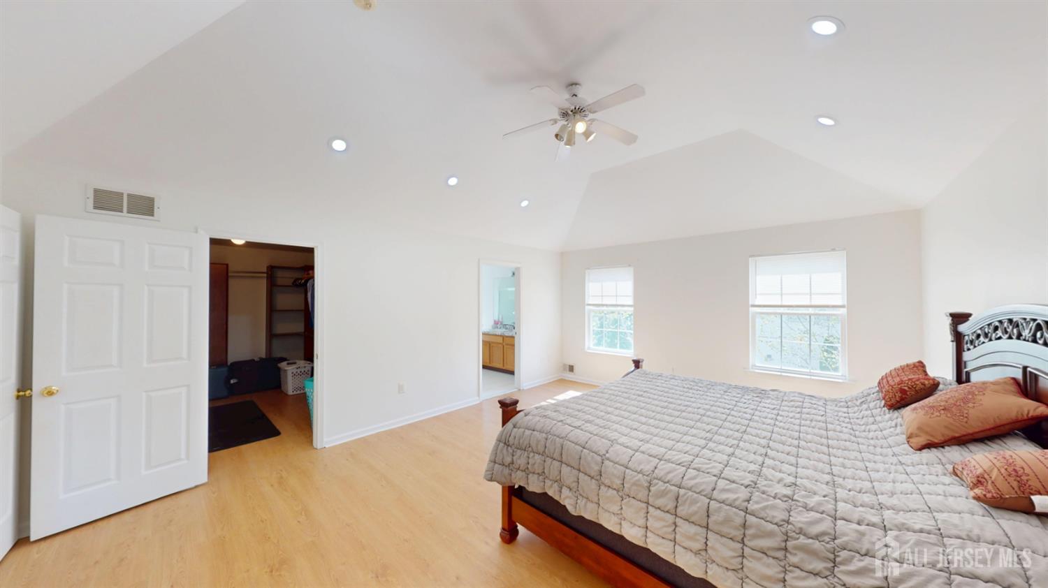 47 Avenue G Avenue, Monroe, NJ, 08831 image 34