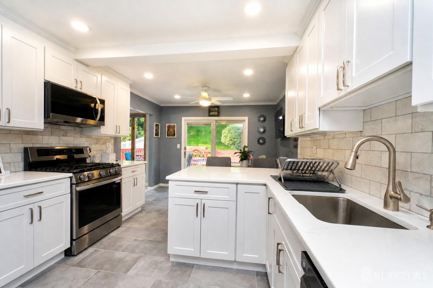 155 Washington Avenue, South Amboy, NJ, 08879 image 20