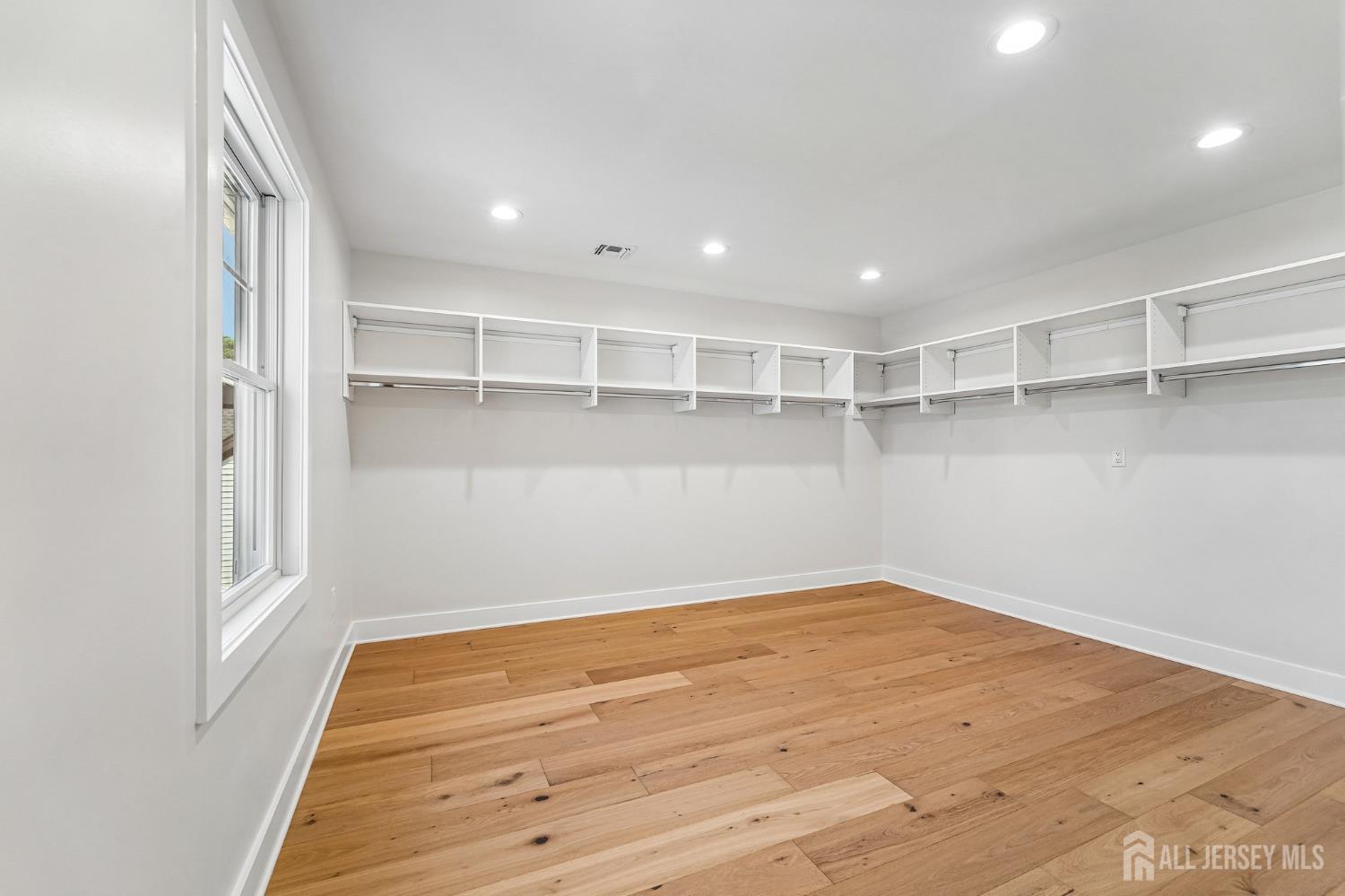 11 Scarlet Drive, Piscataway, NJ, 08854 image 37