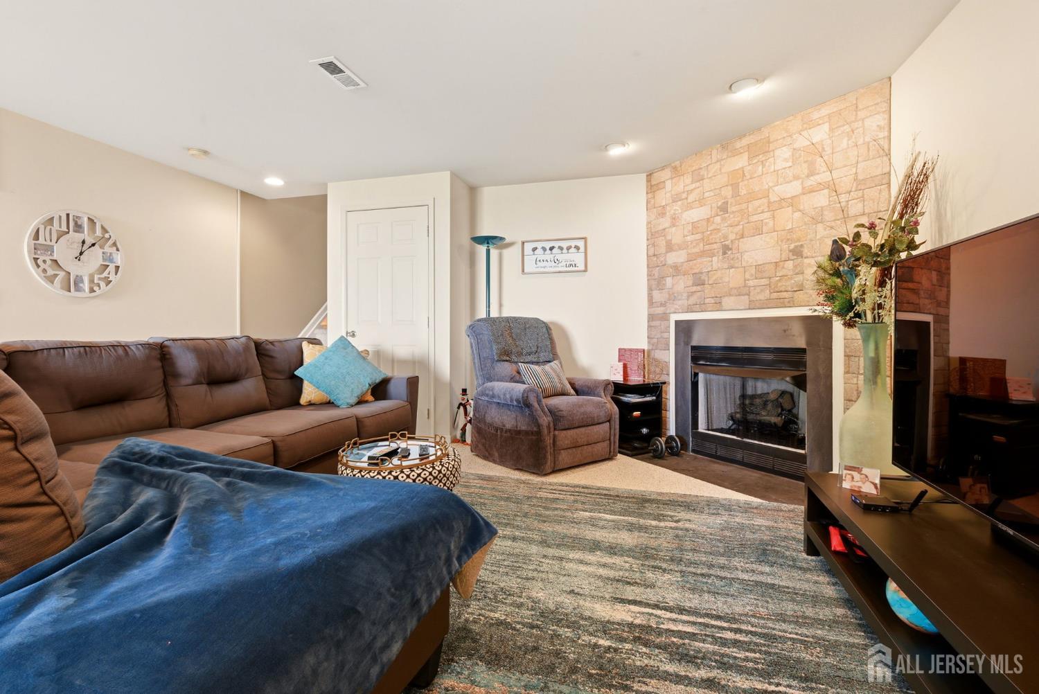 17 Hanna Lane, Old Bridge, NJ, 08879 image 7