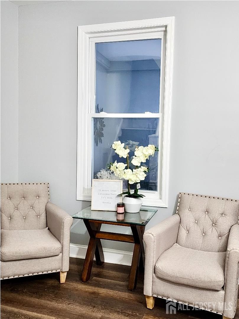55 morton Place Image 3