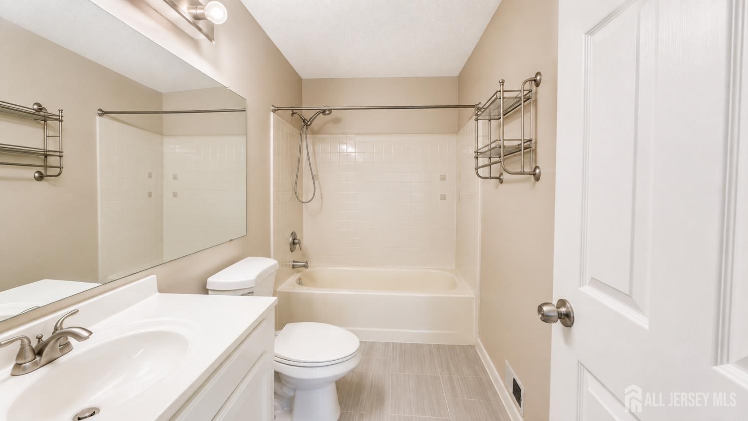 500 DANBURY Lane, East Brunswick, NJ, 08816 image 11