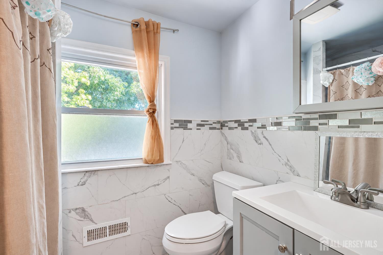 18 Union Place, Irvington, NJ, 07111 image 9