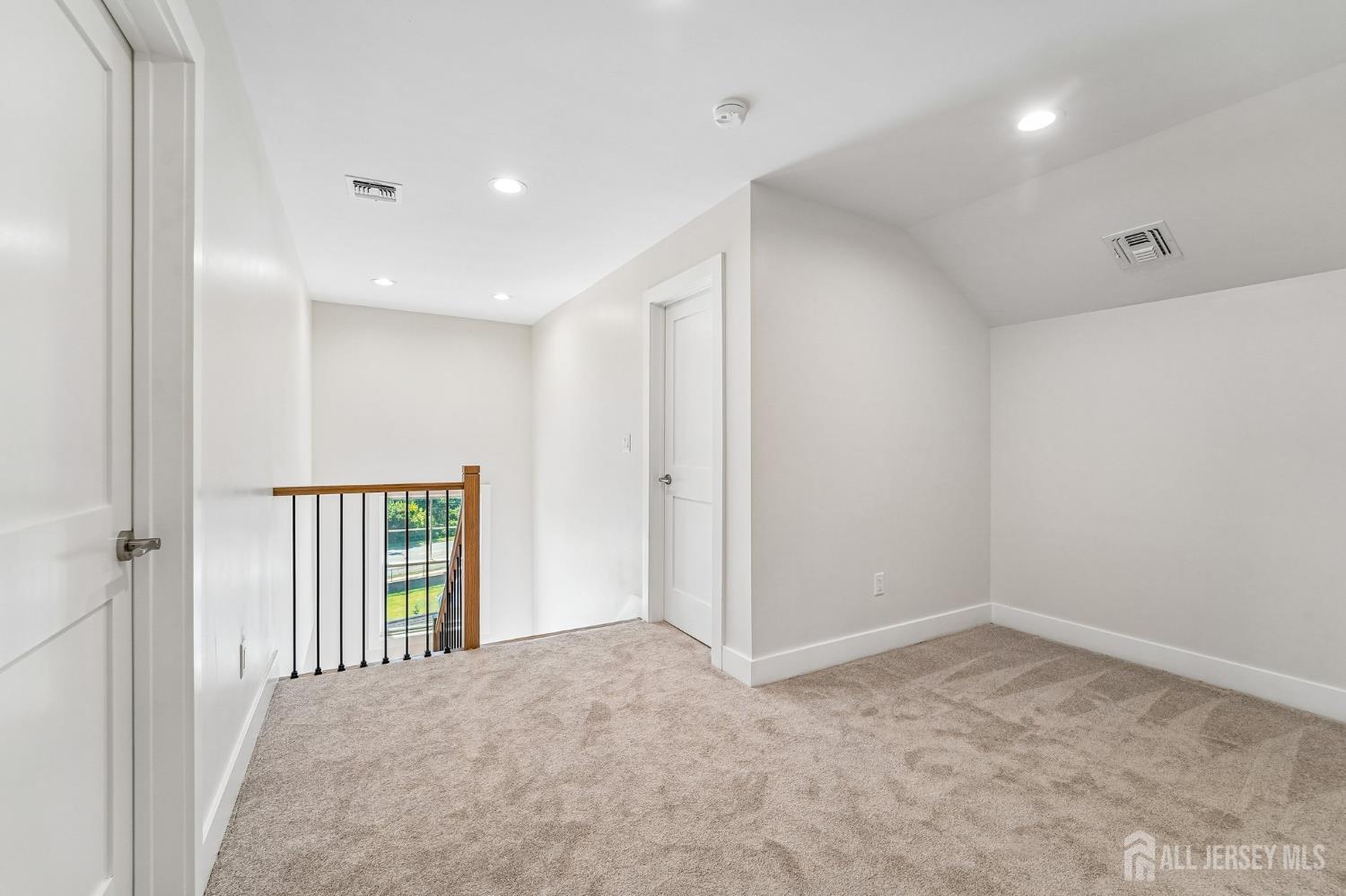 11 Scarlet Drive, Piscataway, NJ, 08854 image 51