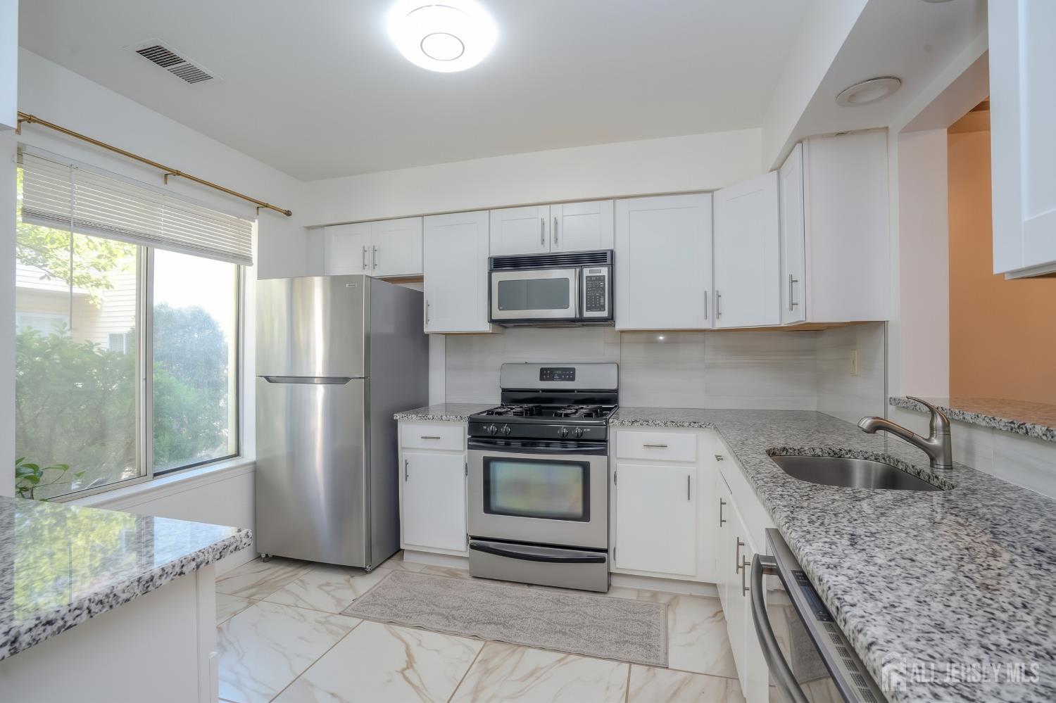1088 Schmidt Lane Image 5