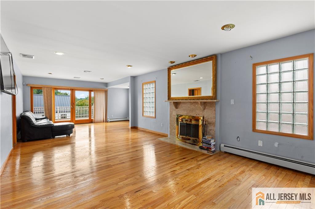 65 Livingston Avenue, Kearny, NJ, 07032 image 24