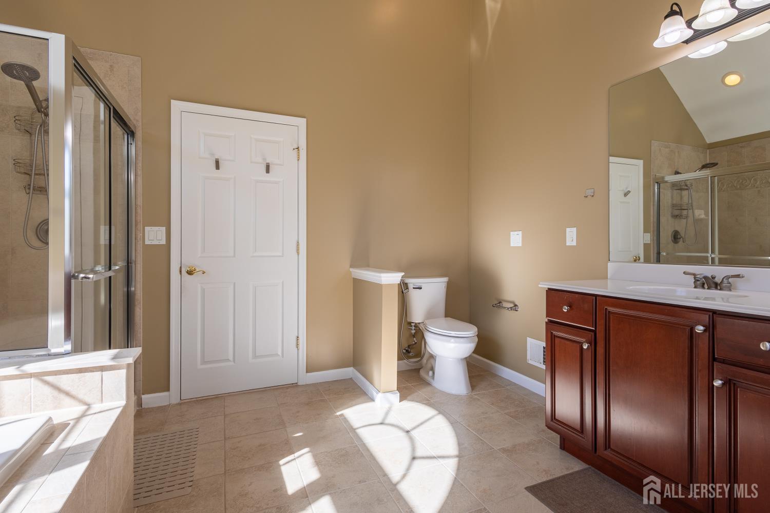28 Tall Oaks Drive, Monroe, NJ, 08831 image 19