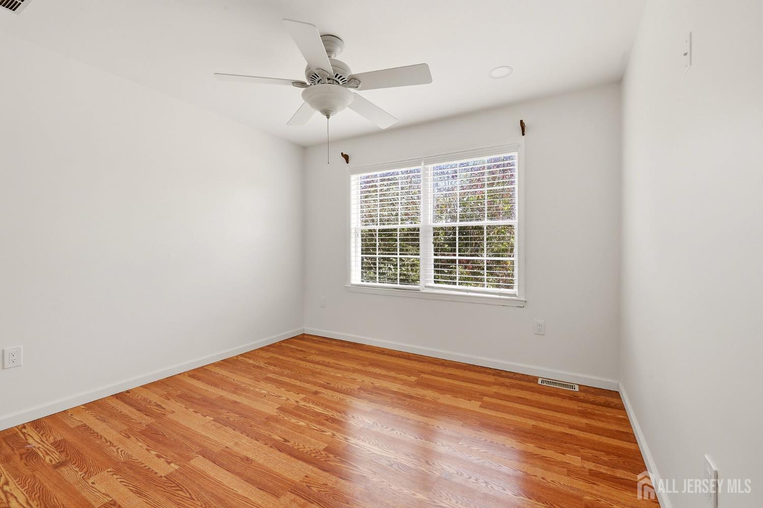 13 Kimball Drive, Sayreville, NJ, 08872 image 16