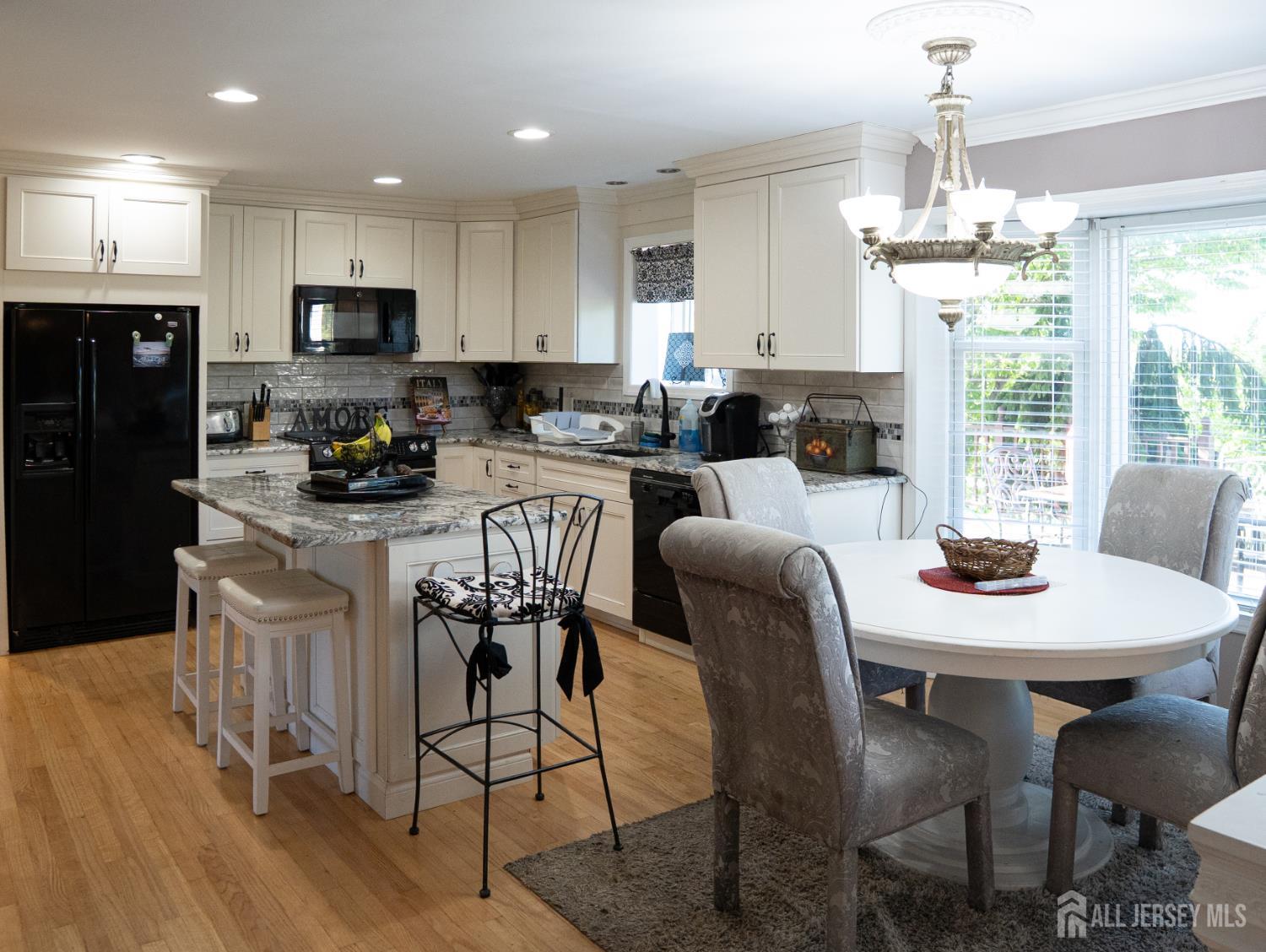 581 Montgomery Road Image 2