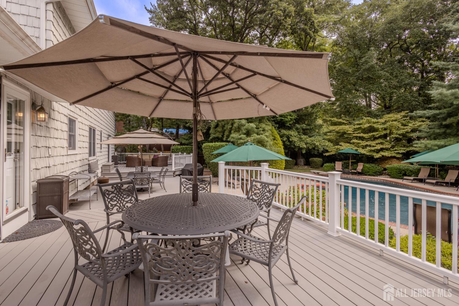 6 Burlington Lane, East Brunswick, NJ, 08816 image 59