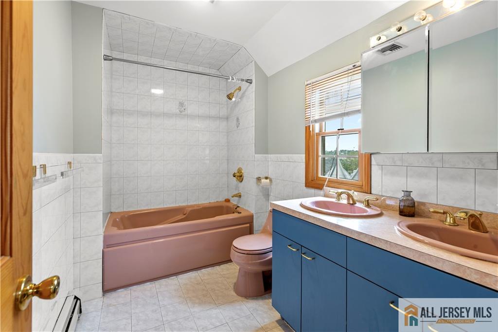 65 Livingston Avenue, Kearny, NJ, 07032 image 8