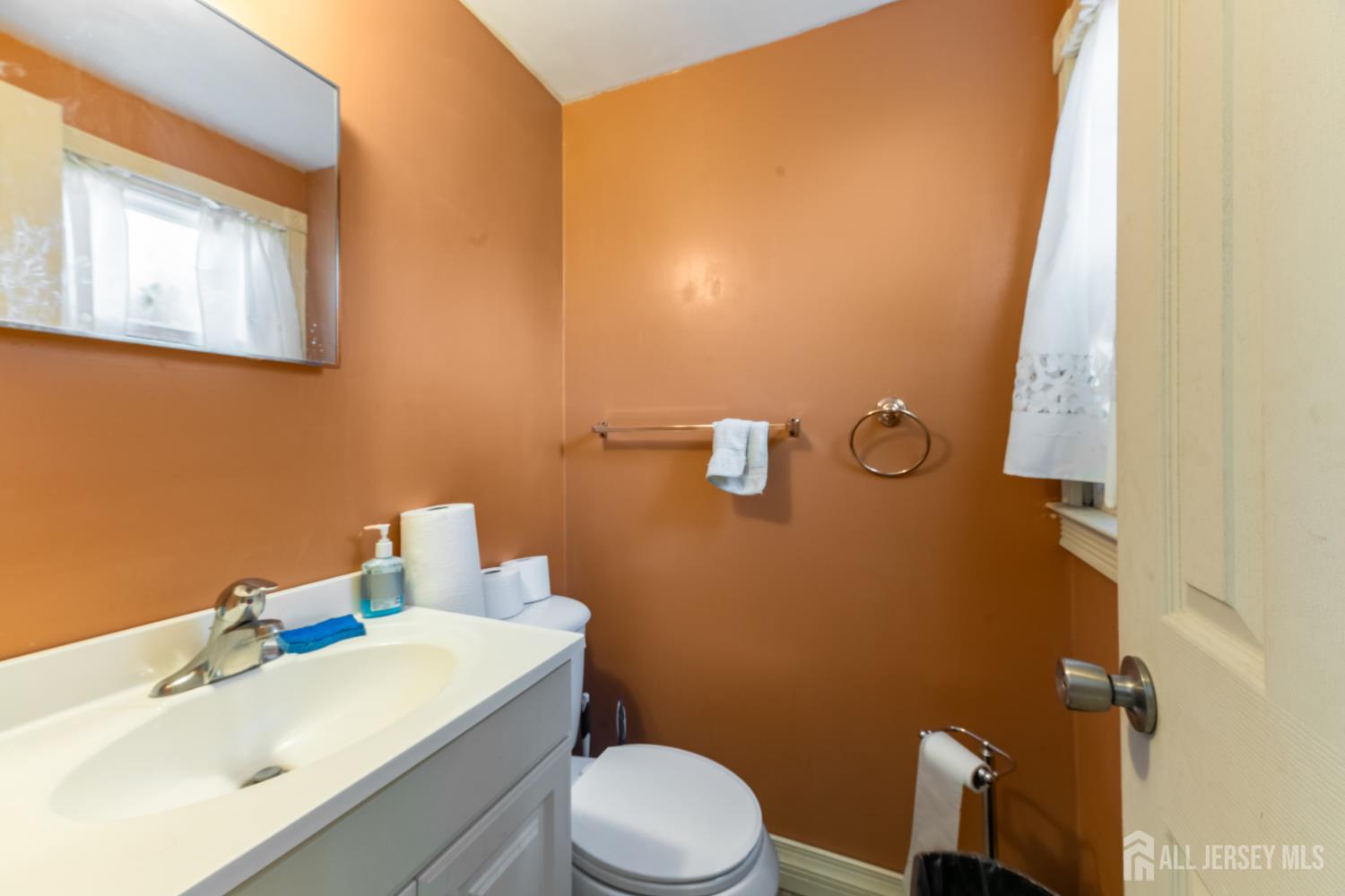 99 Madison Avenue, Old Bridge, NJ, 08857 image 17
