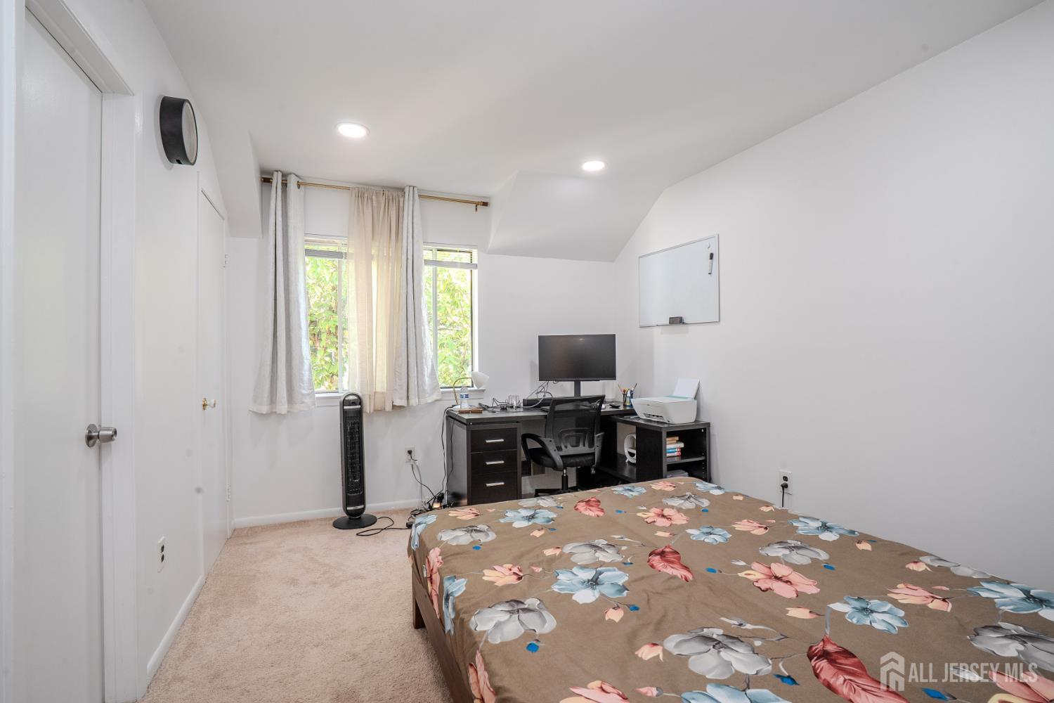 1088 Schmidt Lane, North Brunswick, NJ, 08902 image 17