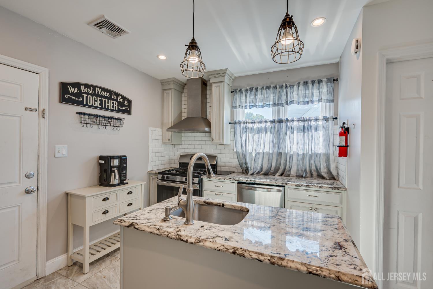 34 Ryan Street, Fords, NJ, 08863 image 21