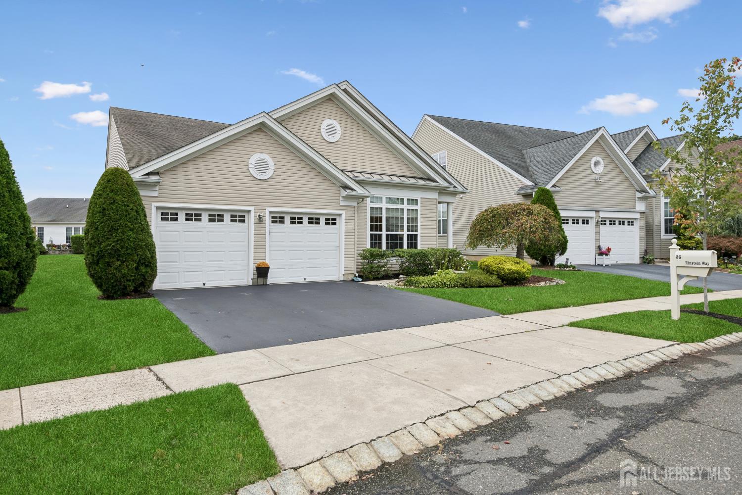 36 Einstein Way, East Windsor, NJ, 08512