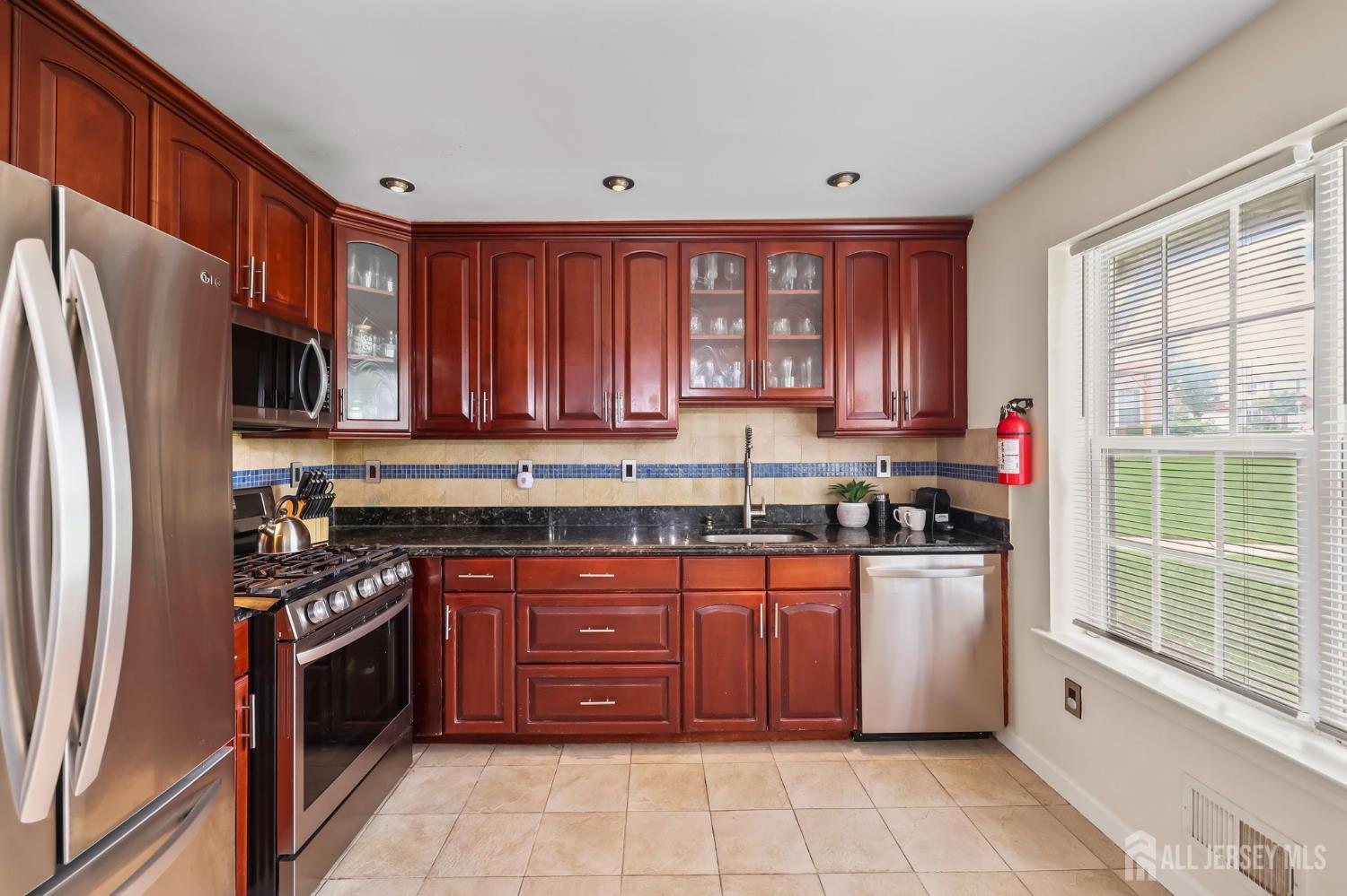 2202 Timber Ridge Court, Parlin, NJ, 08859 image 14