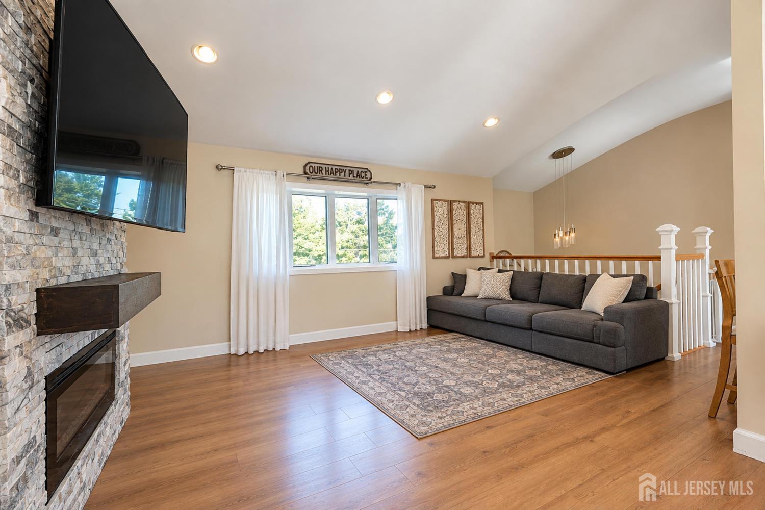 15 Foxwood Drive, Franklin, NJ, 08873 image 13