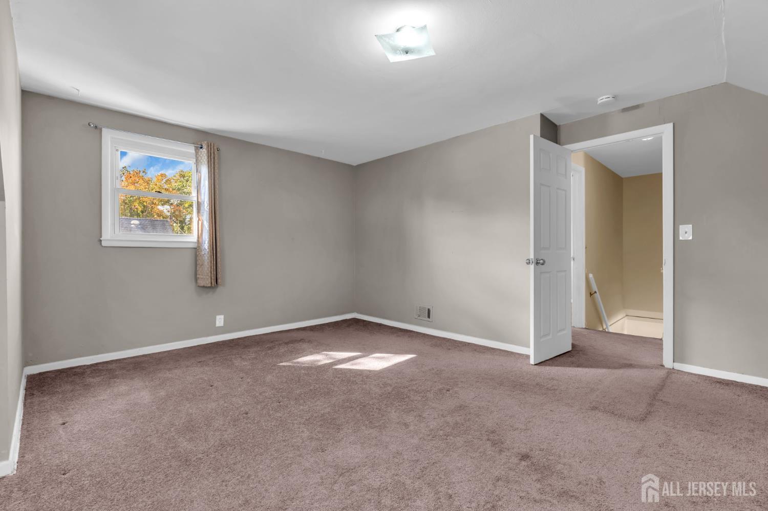 110 W Warren St, Woodbridge T Street, Iselin, NJ, 08830 image 20