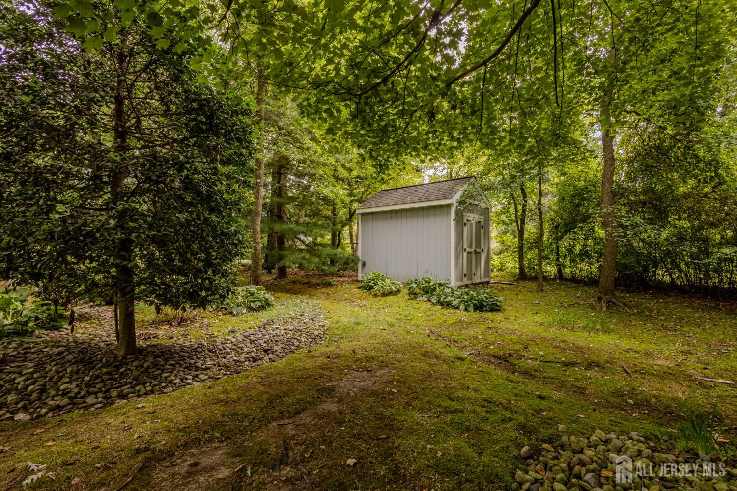 6 Burlington Lane, East Brunswick, NJ, 08816 image 87