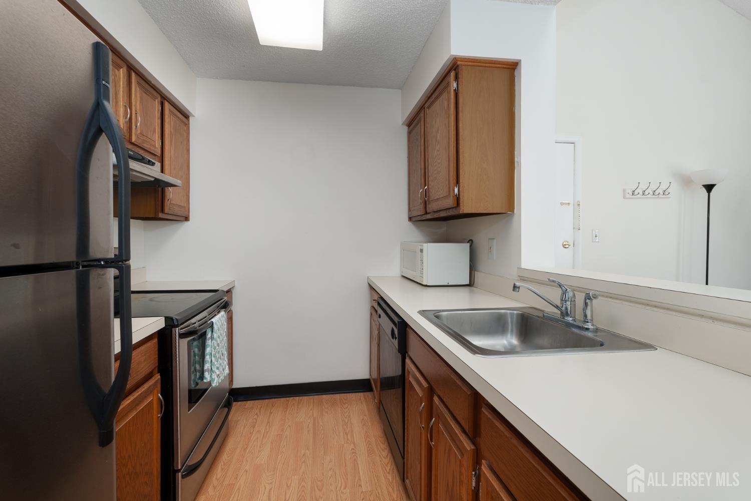 8210 Tamarron Drive, Plainsboro, NJ, 08536 image 14