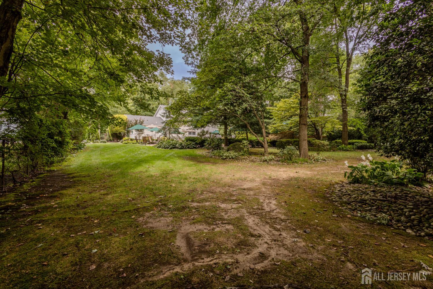 6 Burlington Lane, East Brunswick, NJ, 08816 image 69