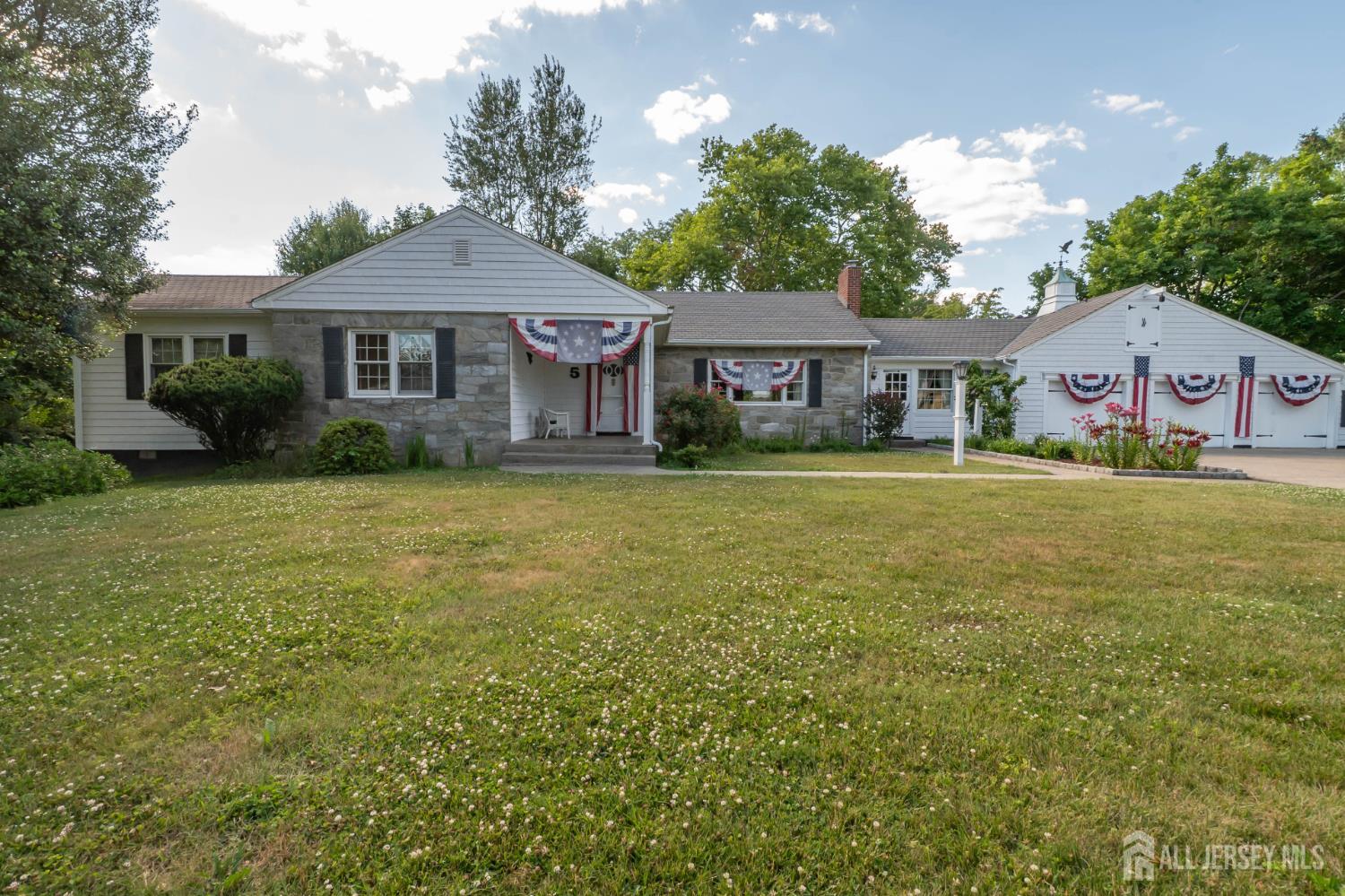 5 Pardun Street Image 2