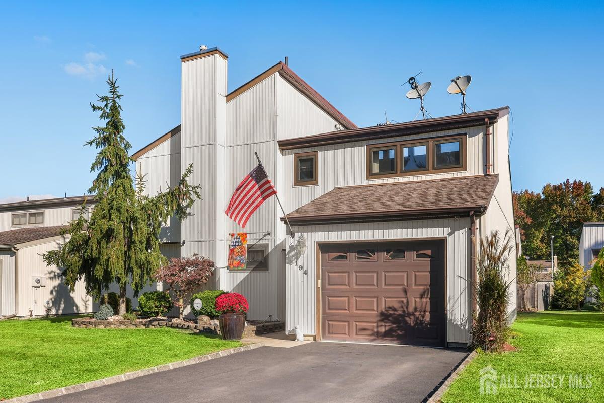 194 Starlight Court Image 3