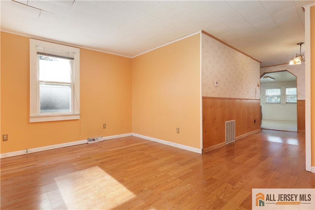 814 Forrest Avenue, South Amboy, NJ, 08879 image 15