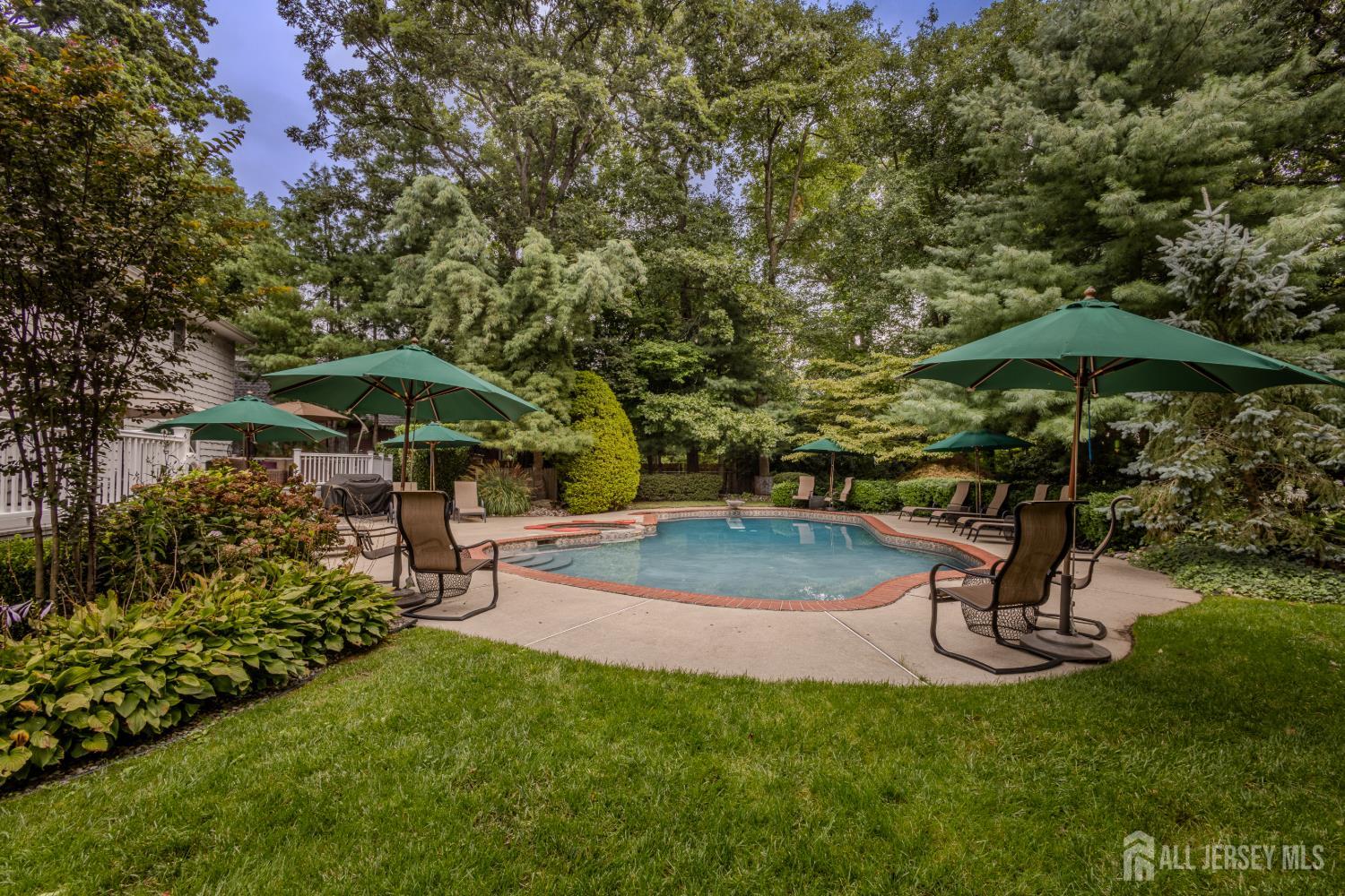 6 Burlington Lane, East Brunswick, NJ, 08816 image 62