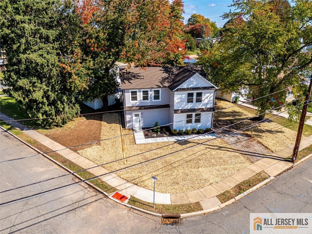 130 Garden Terrace Image 4