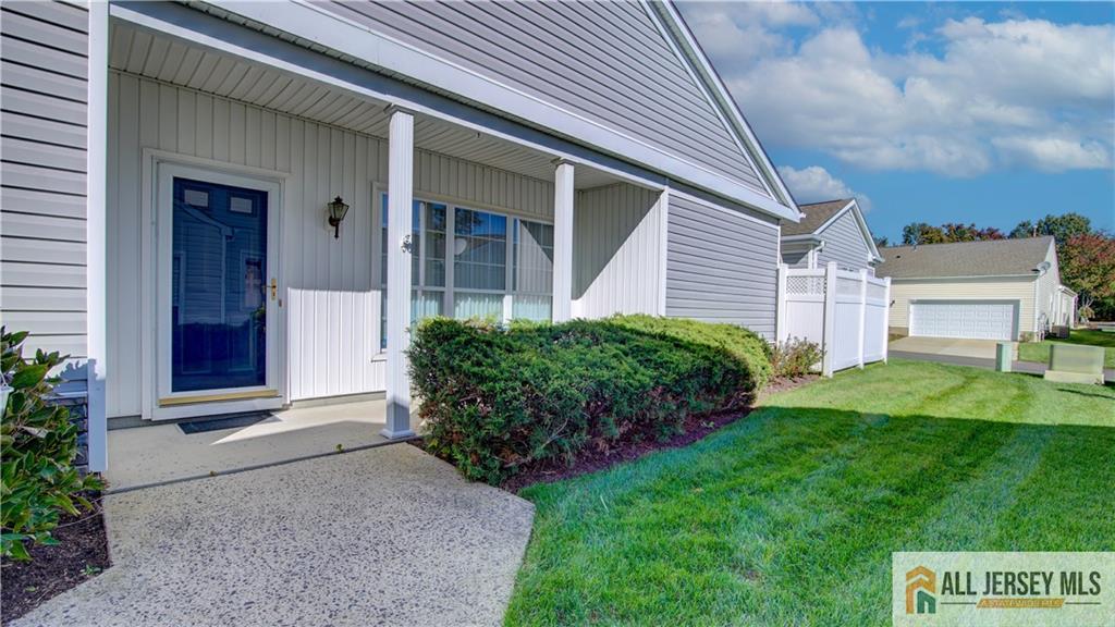 366 Waterside Boulevard Image 3