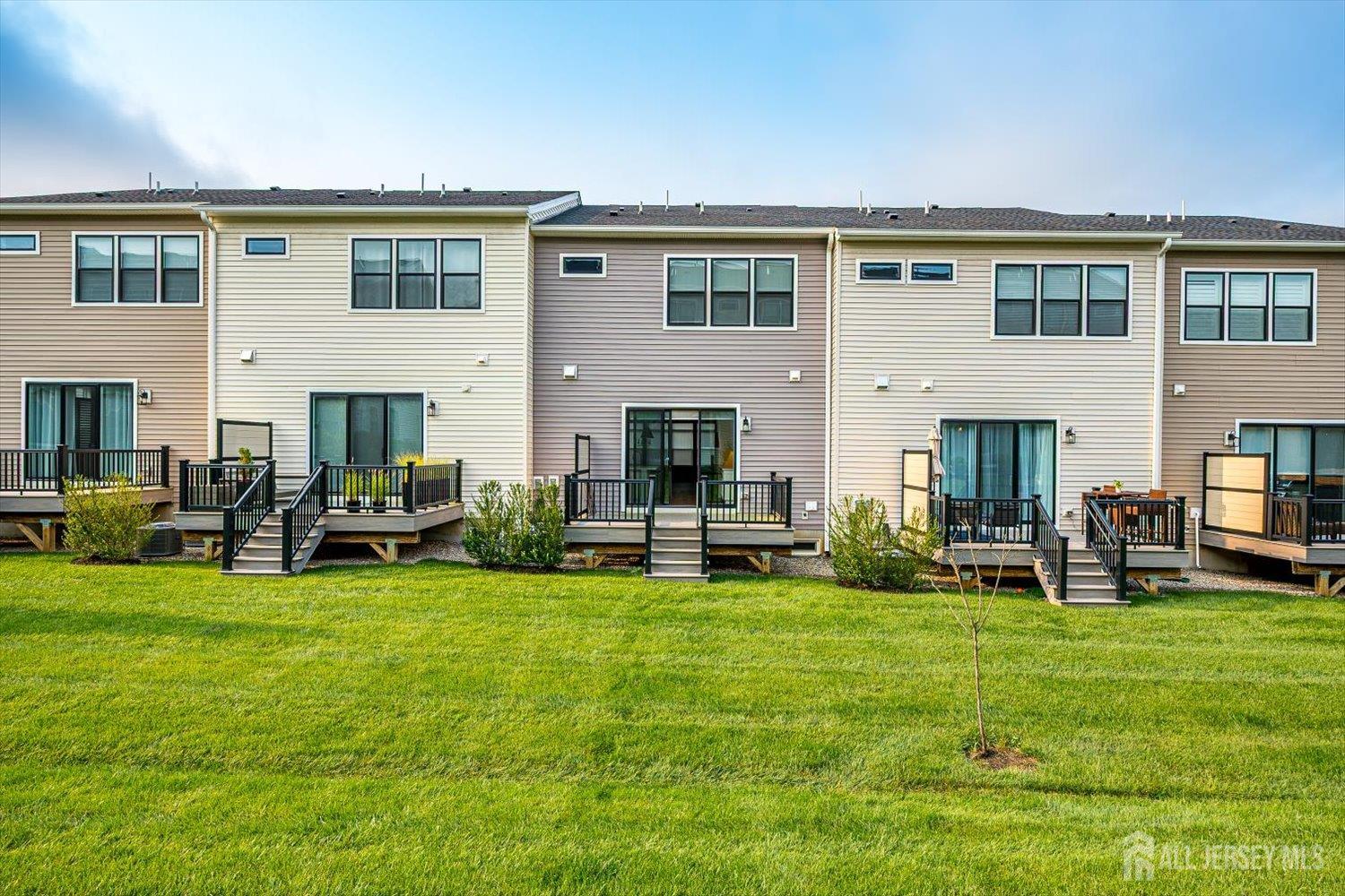 16 Valiant Court, Middletown, NJ, 07748 image 29
