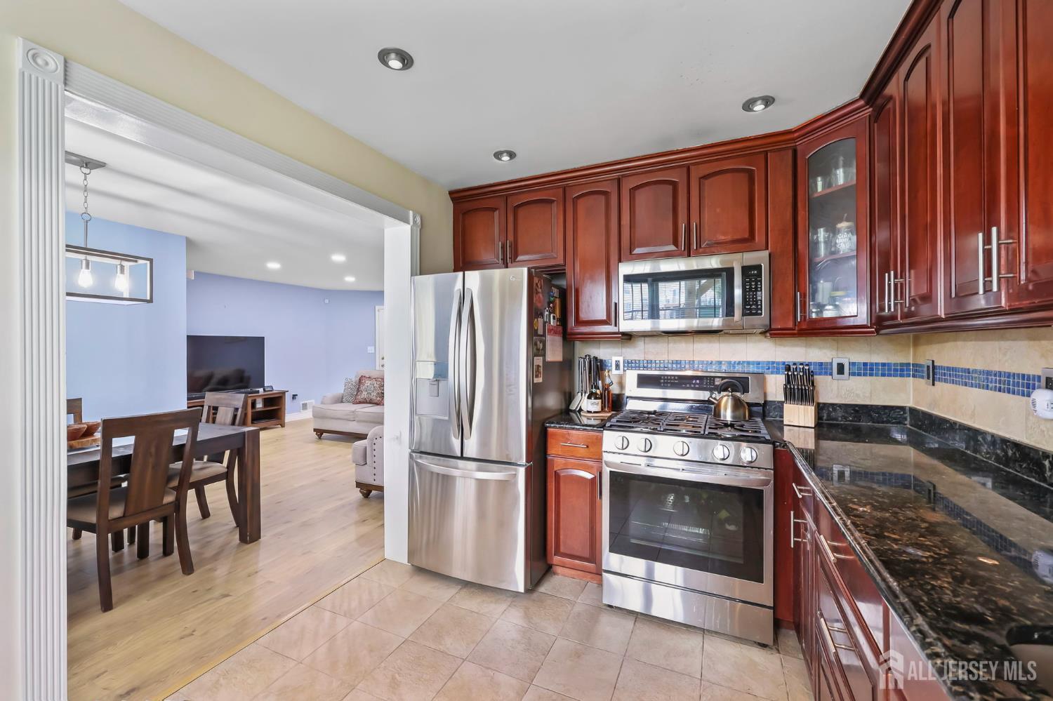 2202 Timber Ridge Court, Parlin, NJ, 08859 image 17