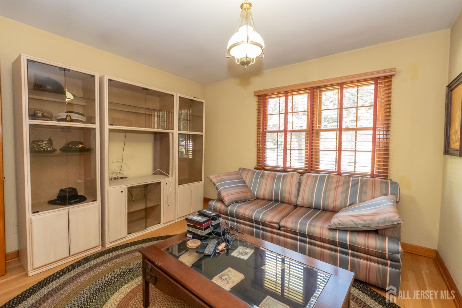 5 Pardun Street, Milltown, NJ, 08850 image 17