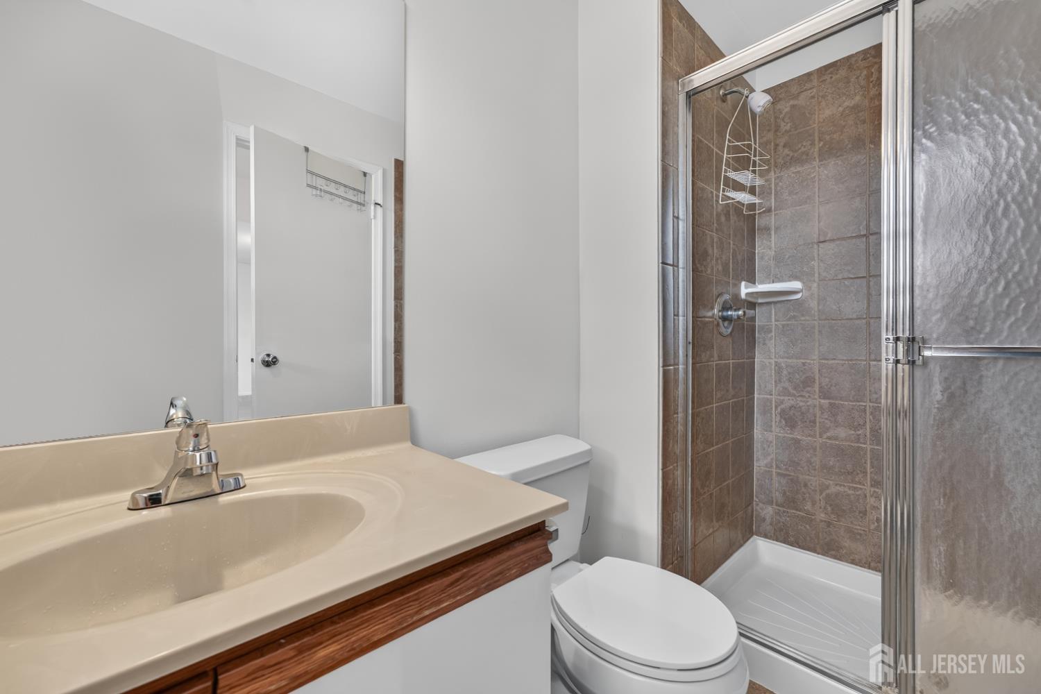 268 Edgeware Court, Franklin Twsp, NJ, 08873 image 22