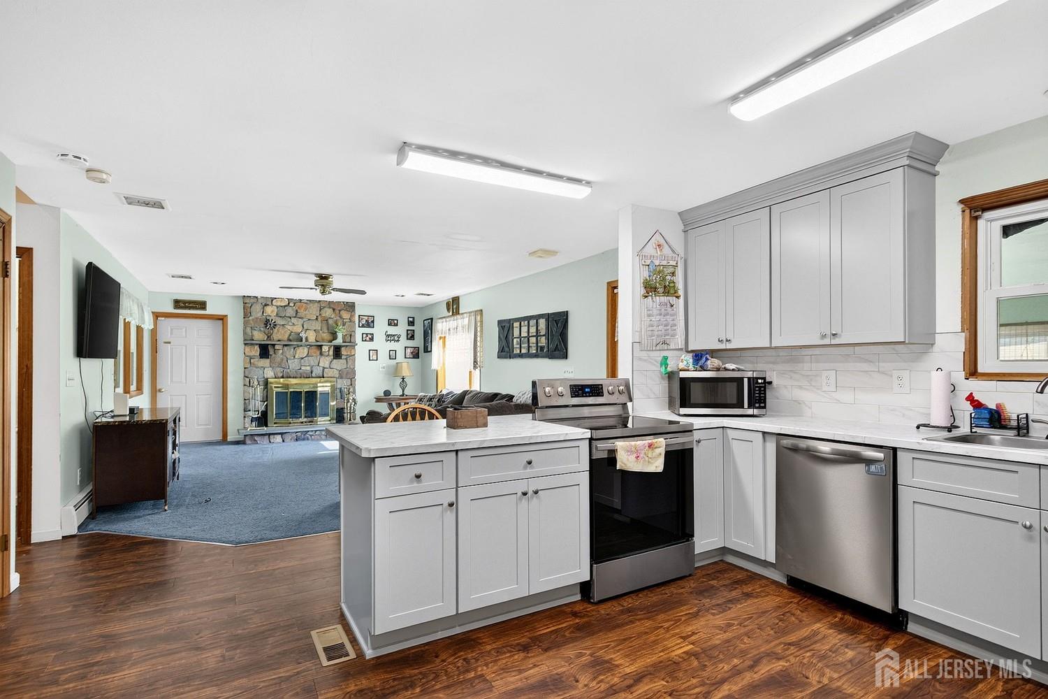 53 Hoffman Road Image 4