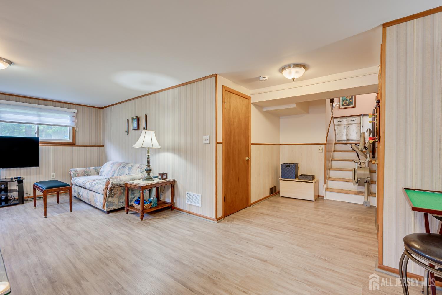 72 Stephenville Parkway, Edison, NJ, 08820 image 44