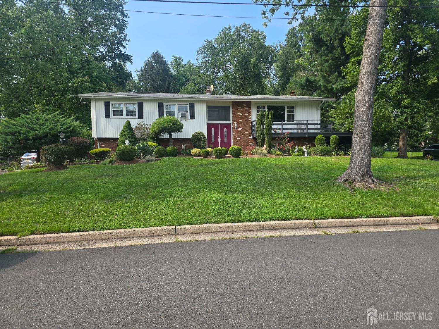 26 Chandler Road, Edison, NJ, 08820