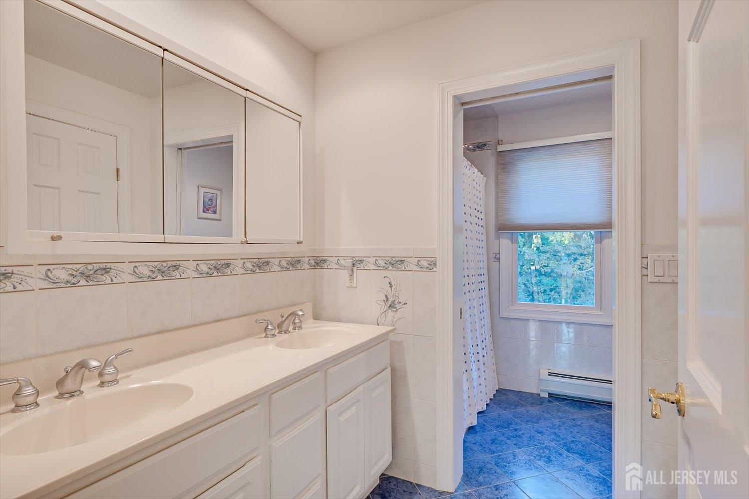 21 Stafford Road, Colonia, NJ, 07067 image 57