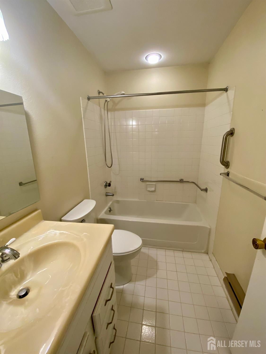 614 Lemington Plaza B, Monroe, NJ, 08831 image 19