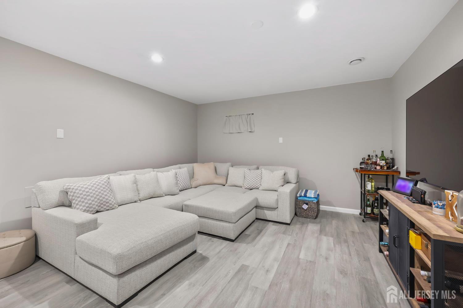 2202 Timber Ridge Court, Parlin, NJ, 08859 image 30