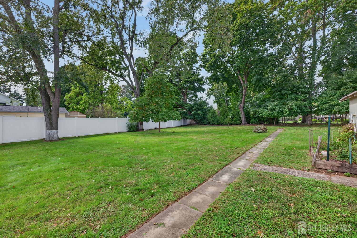 325 Dorn Avenue, Middlesex, NJ, 08846 image 38
