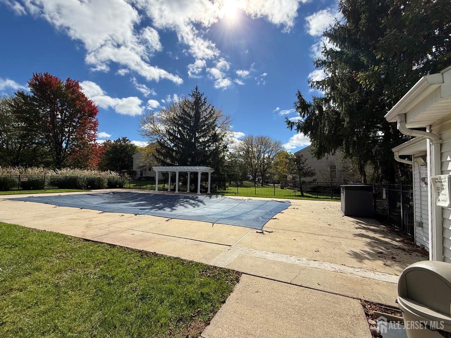 268 Edgeware Court, Franklin Twsp, NJ, 08873 image 41