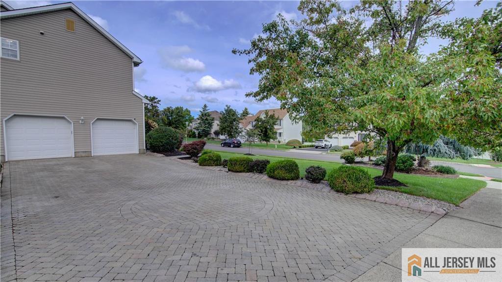 21 Samantha Circle Image 3