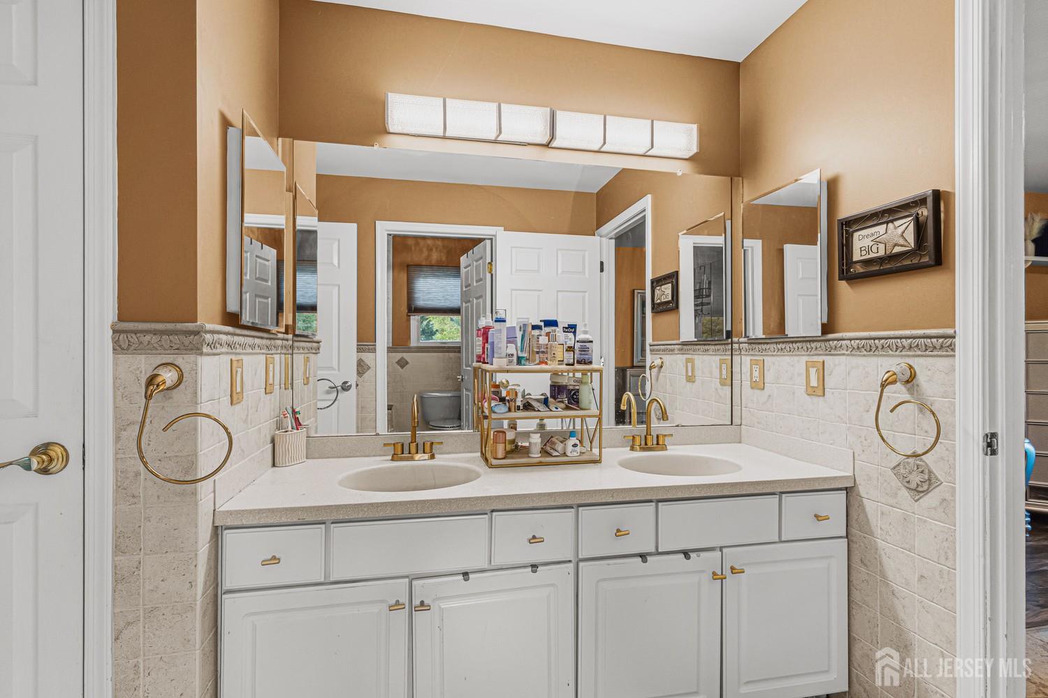 2 Lexington Court, Monroe, NJ, 08831 image 36
