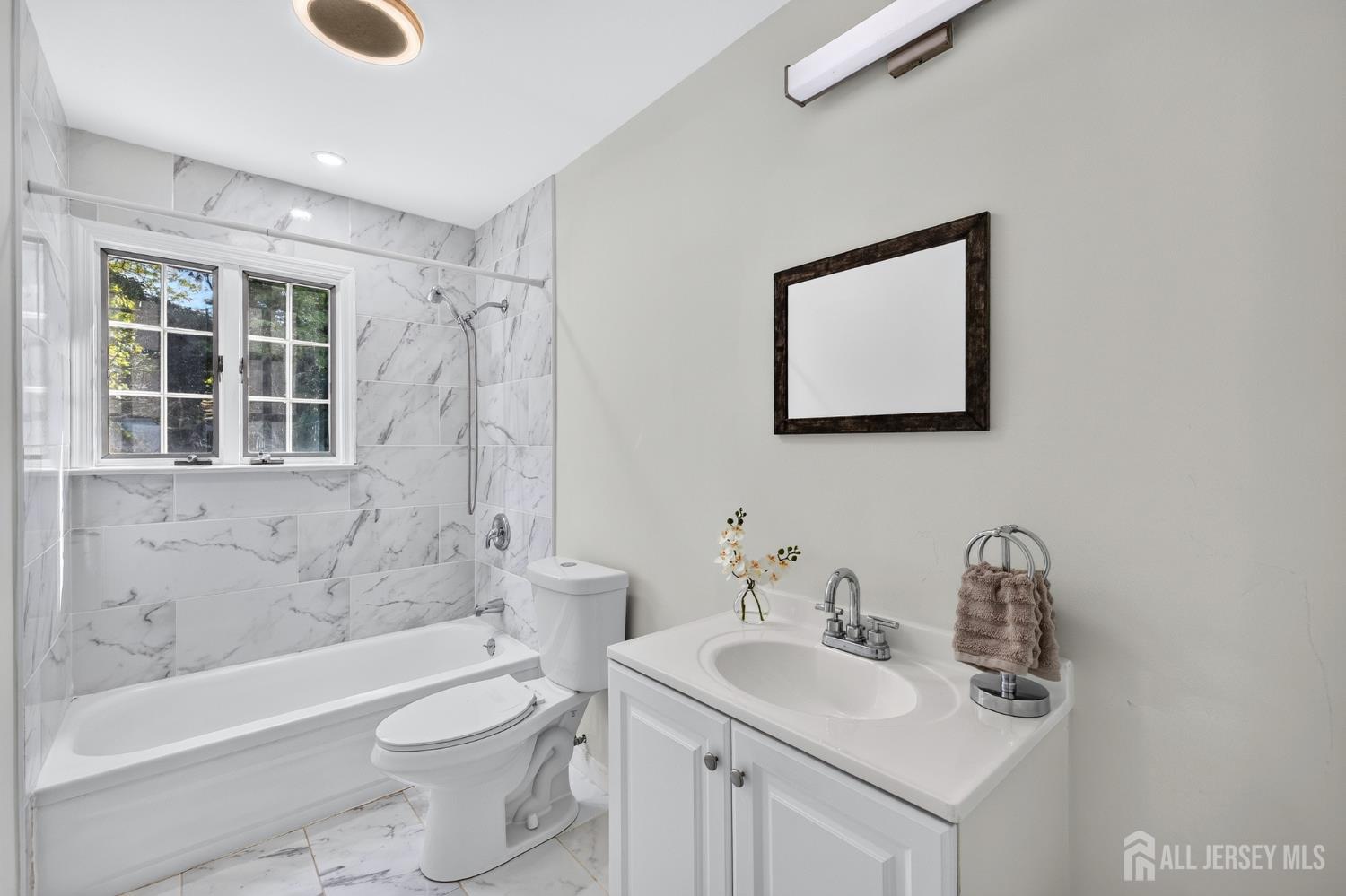 35 Patton Drive, Franklin Twsp, NJ, 08873 image 31
