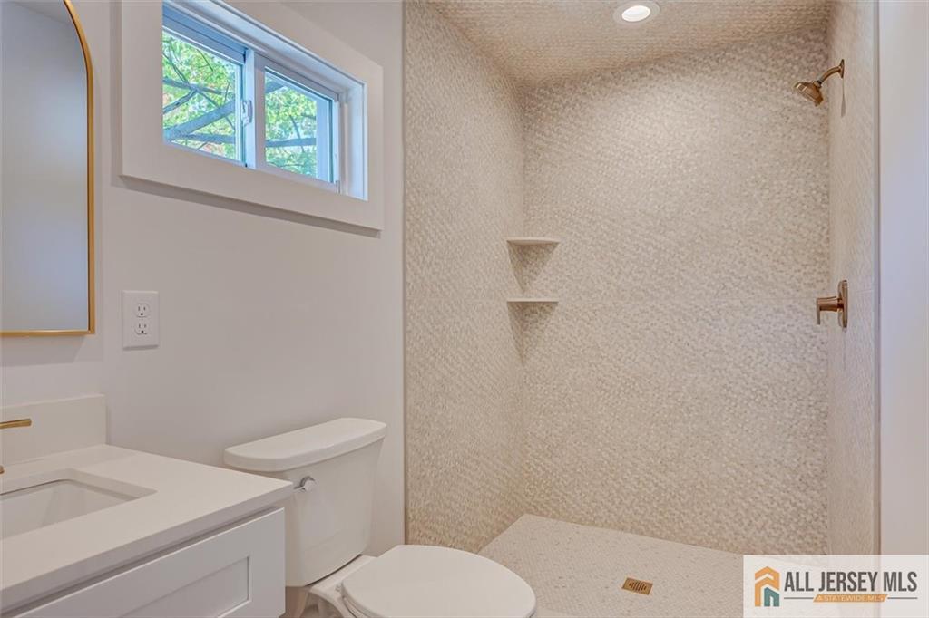 130 Garden Terrace, Edison, NJ, 08817 image 28