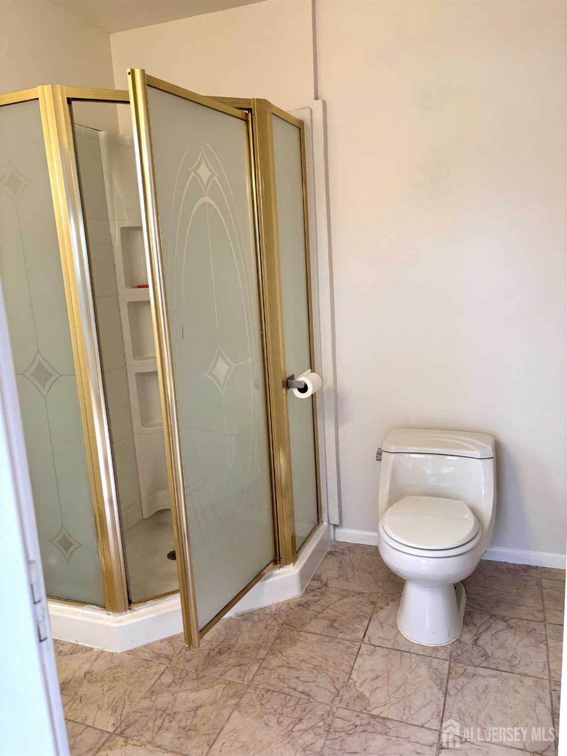 210 Second St Street, Middlesex, NJ, 08846 image 25