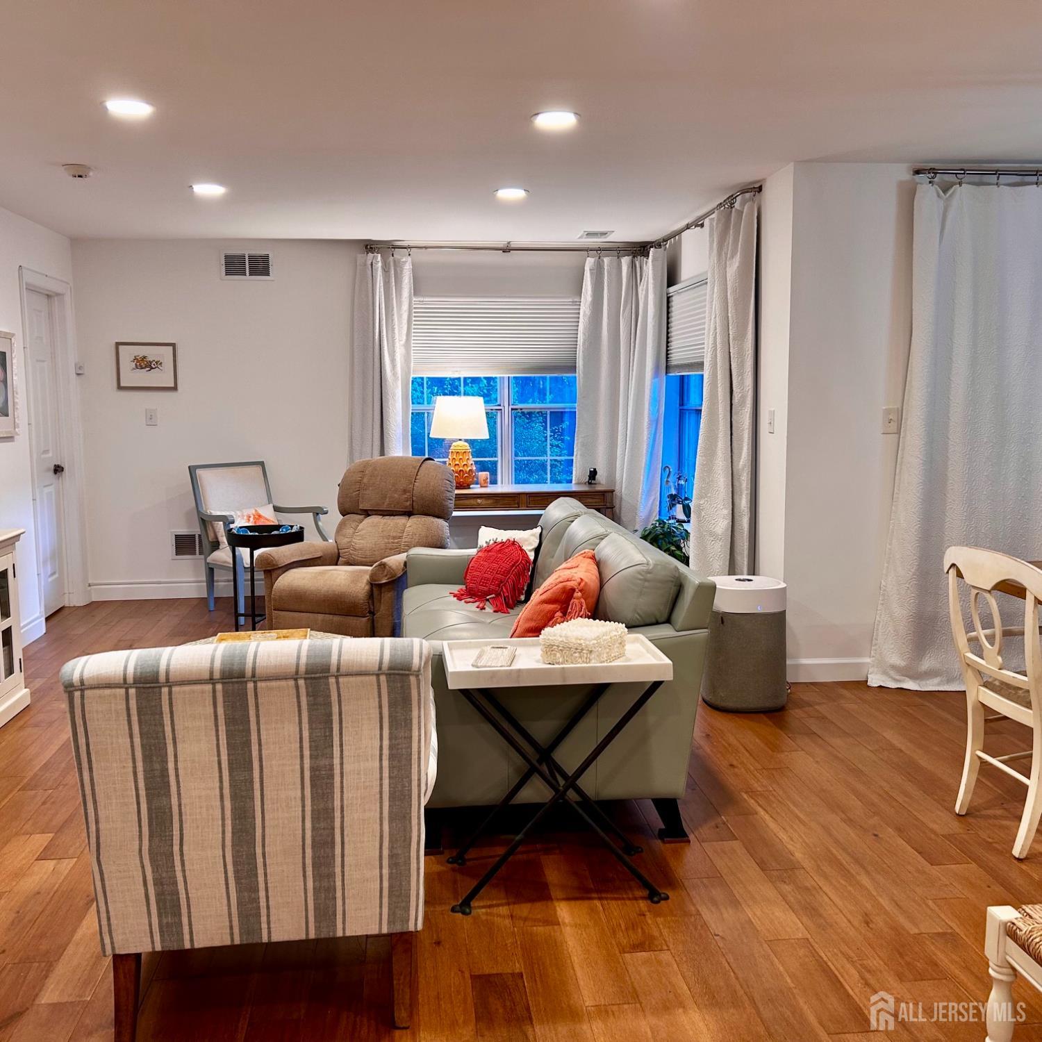 24 Edinburgh Drive A, Monroe, NJ, 08831 image 21