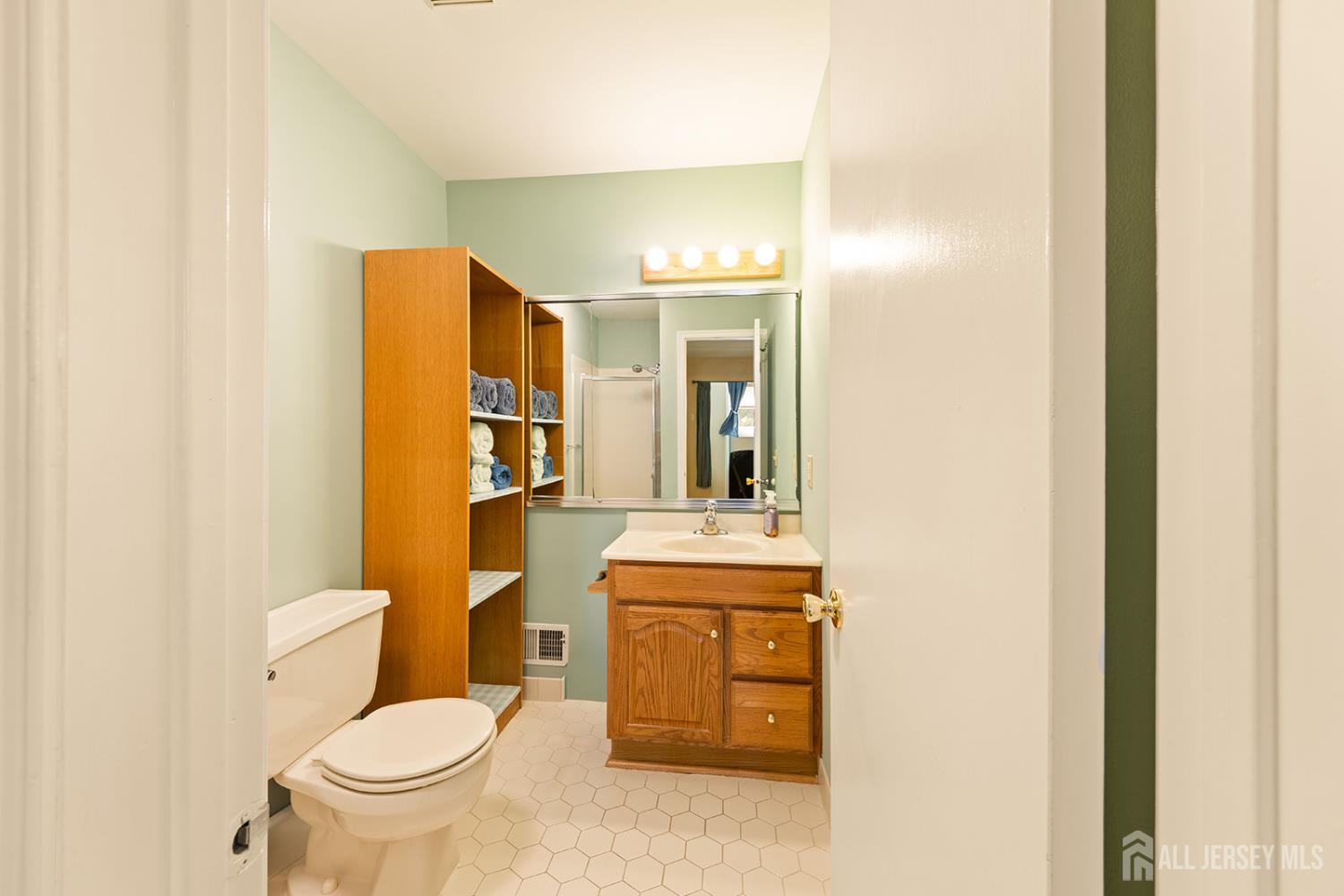 15 Hawthorne Court, Freehold, NJ, 07728 image 26